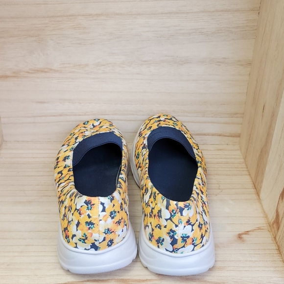 Lands End Womens Yellow Flower Print Slip On Shoes - Picture 6 of 9